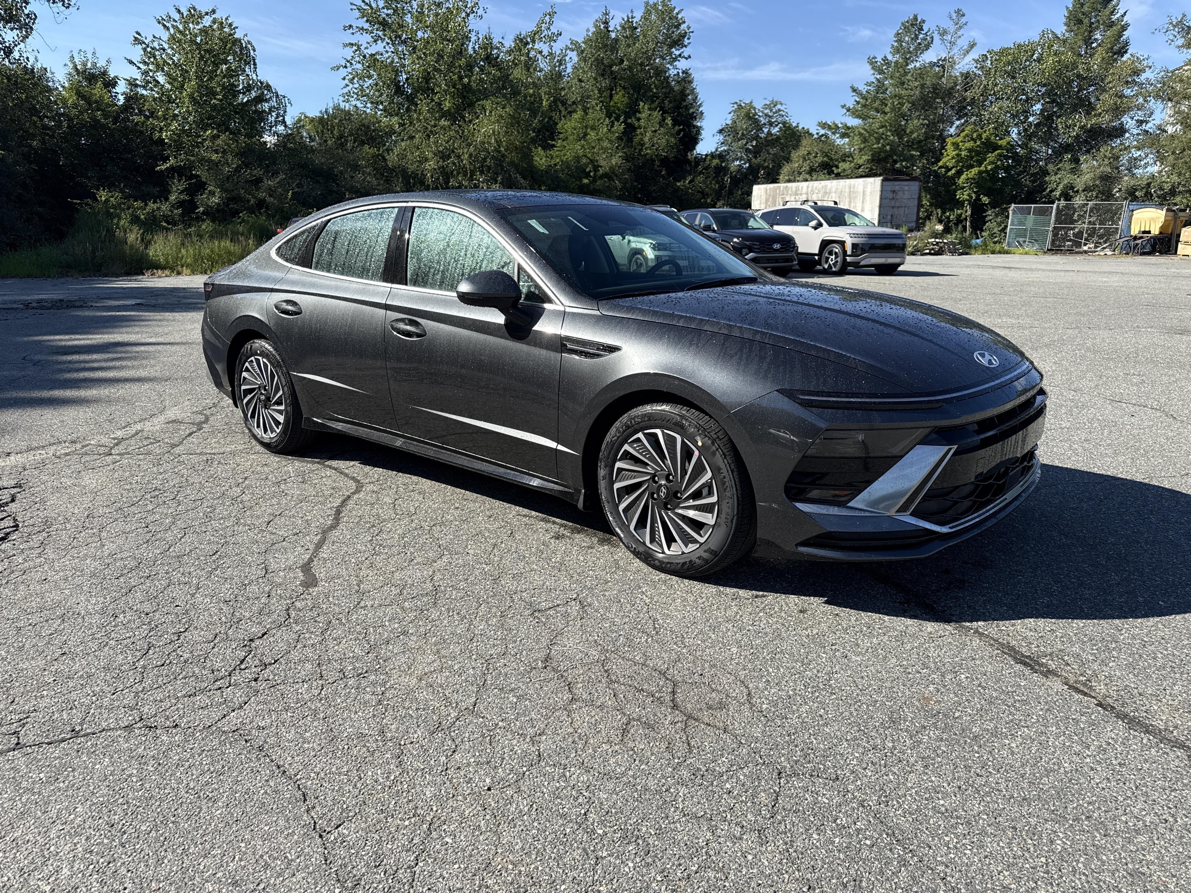 2026 Hyundai SONATA HYBRID SEL