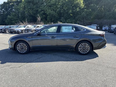2026 Hyundai SONATA HYBRID SEL