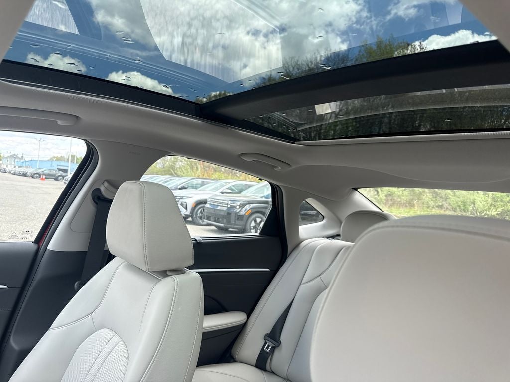 2026 Hyundai SONATA HYBRID Limited