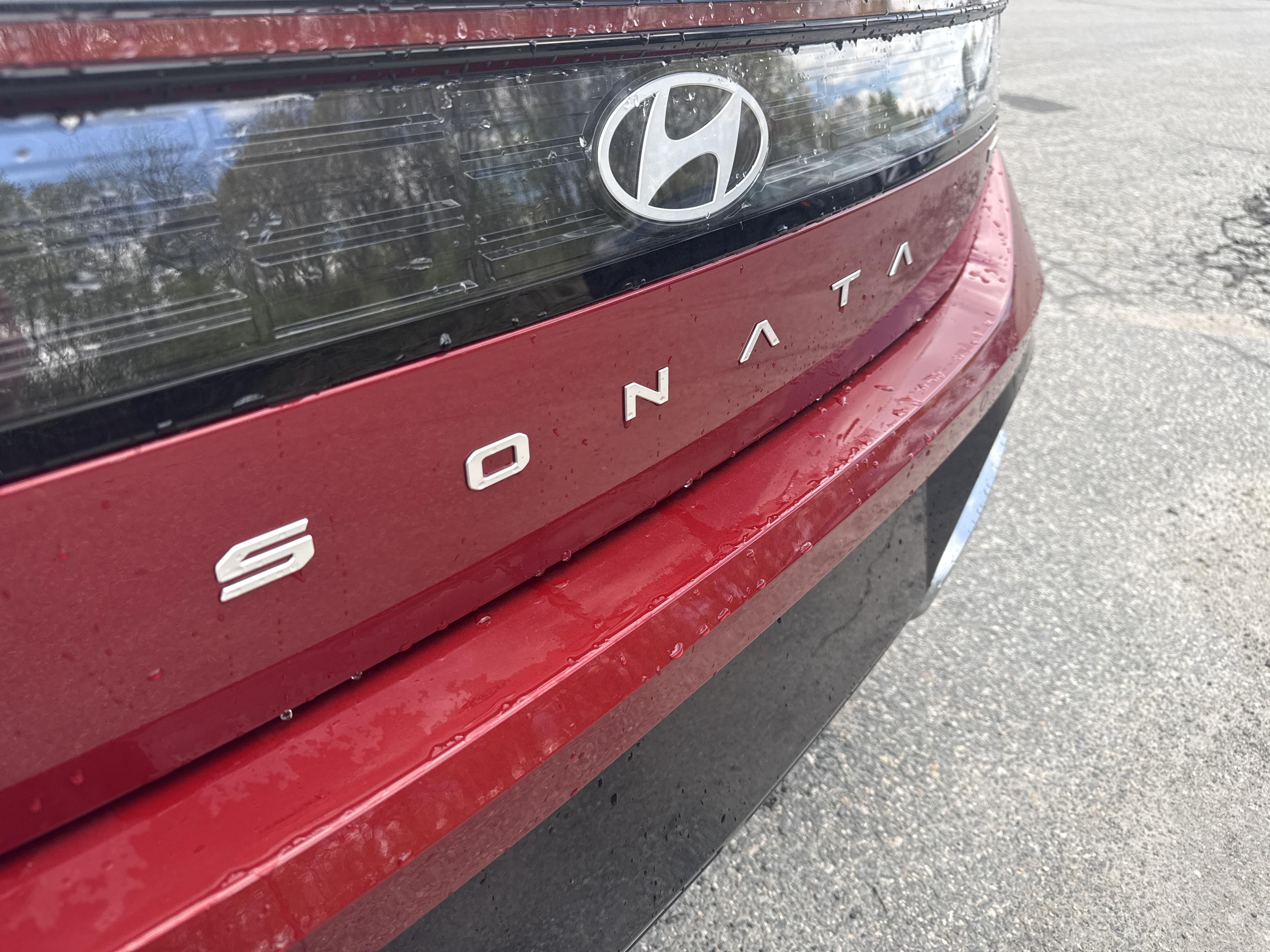 2026 Hyundai SONATA HYBRID Limited