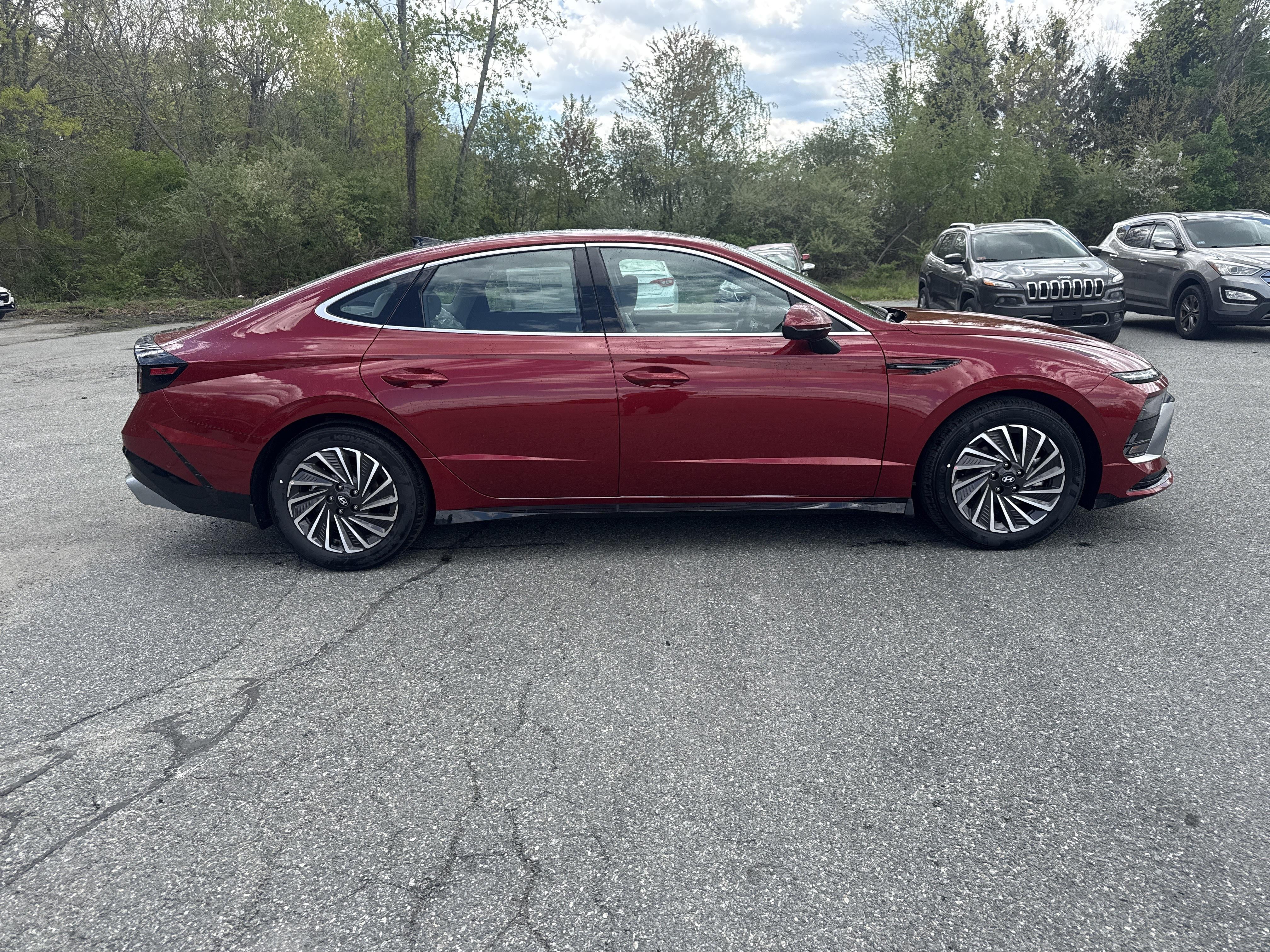 2026 Hyundai SONATA HYBRID Limited