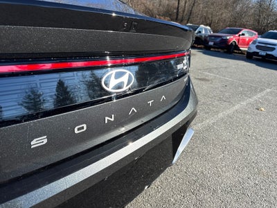 2026 Hyundai SONATA HYBRID Limited