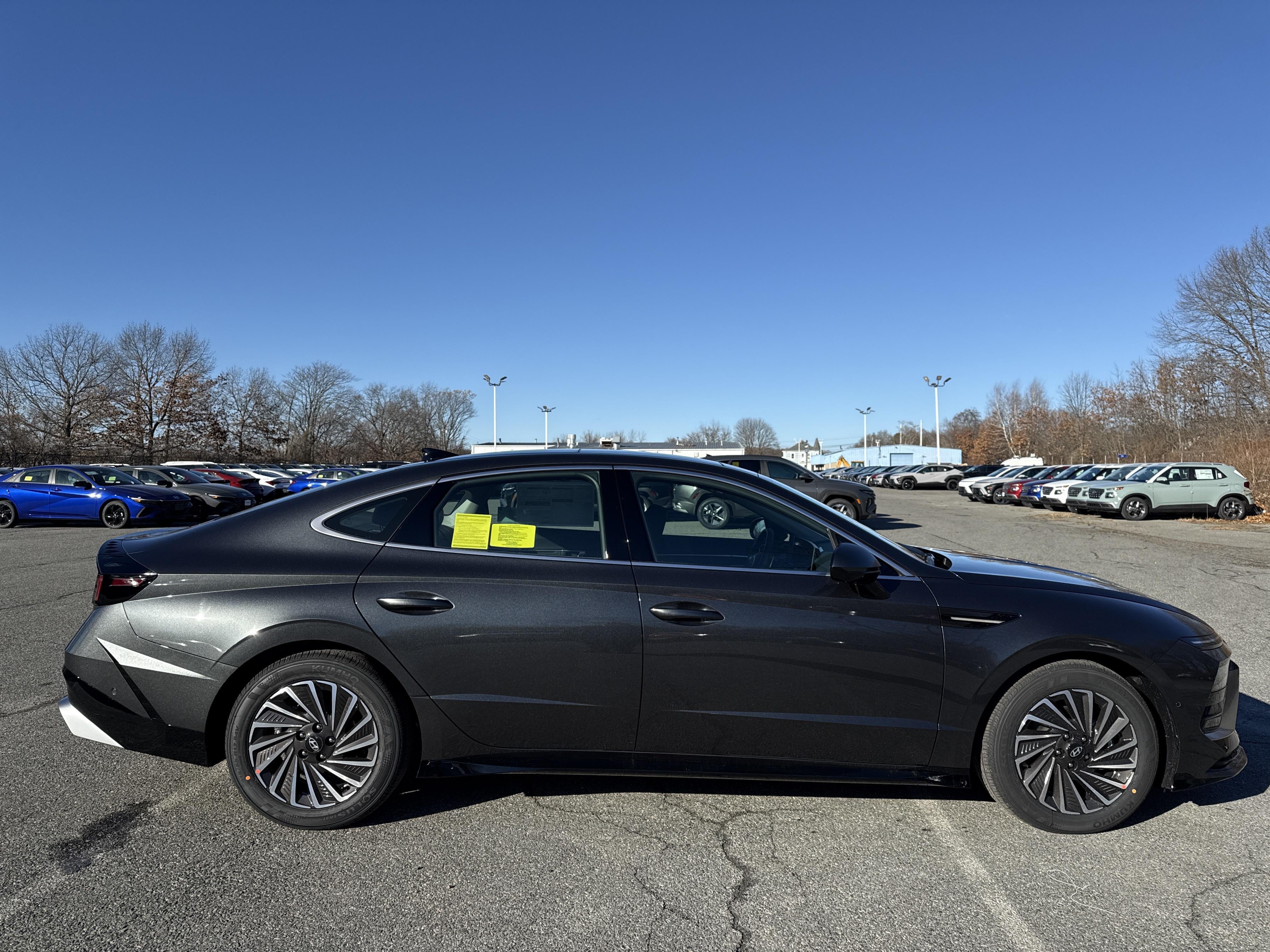 2026 Hyundai SONATA HYBRID Limited