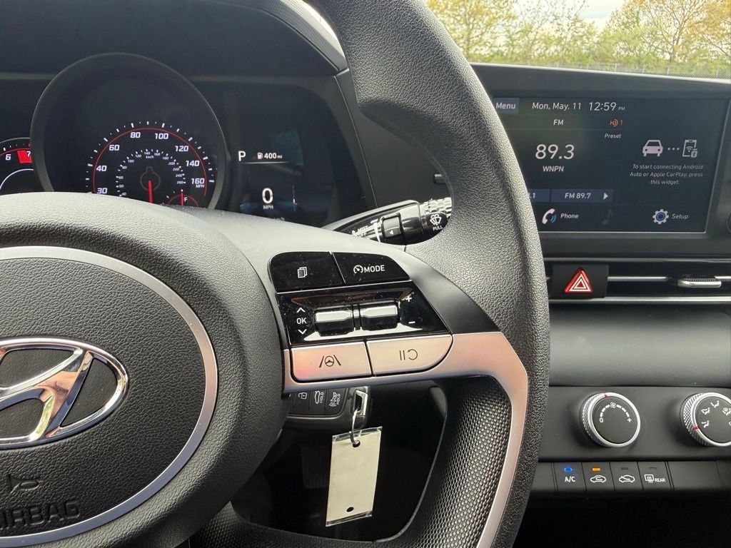 2023 Hyundai ELANTRA SE