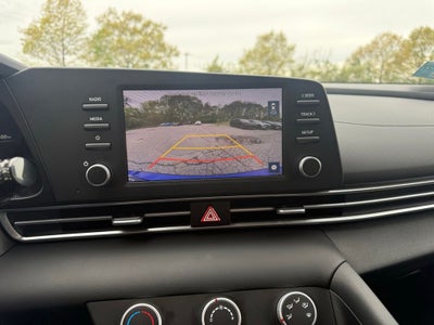 2023 Hyundai ELANTRA SE