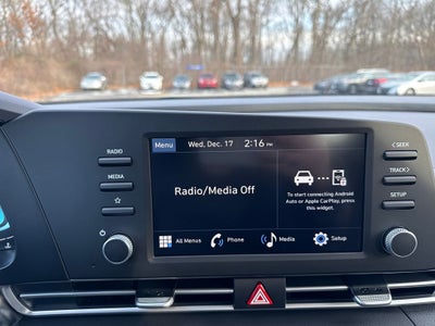 2026 Hyundai ELANTRA SE