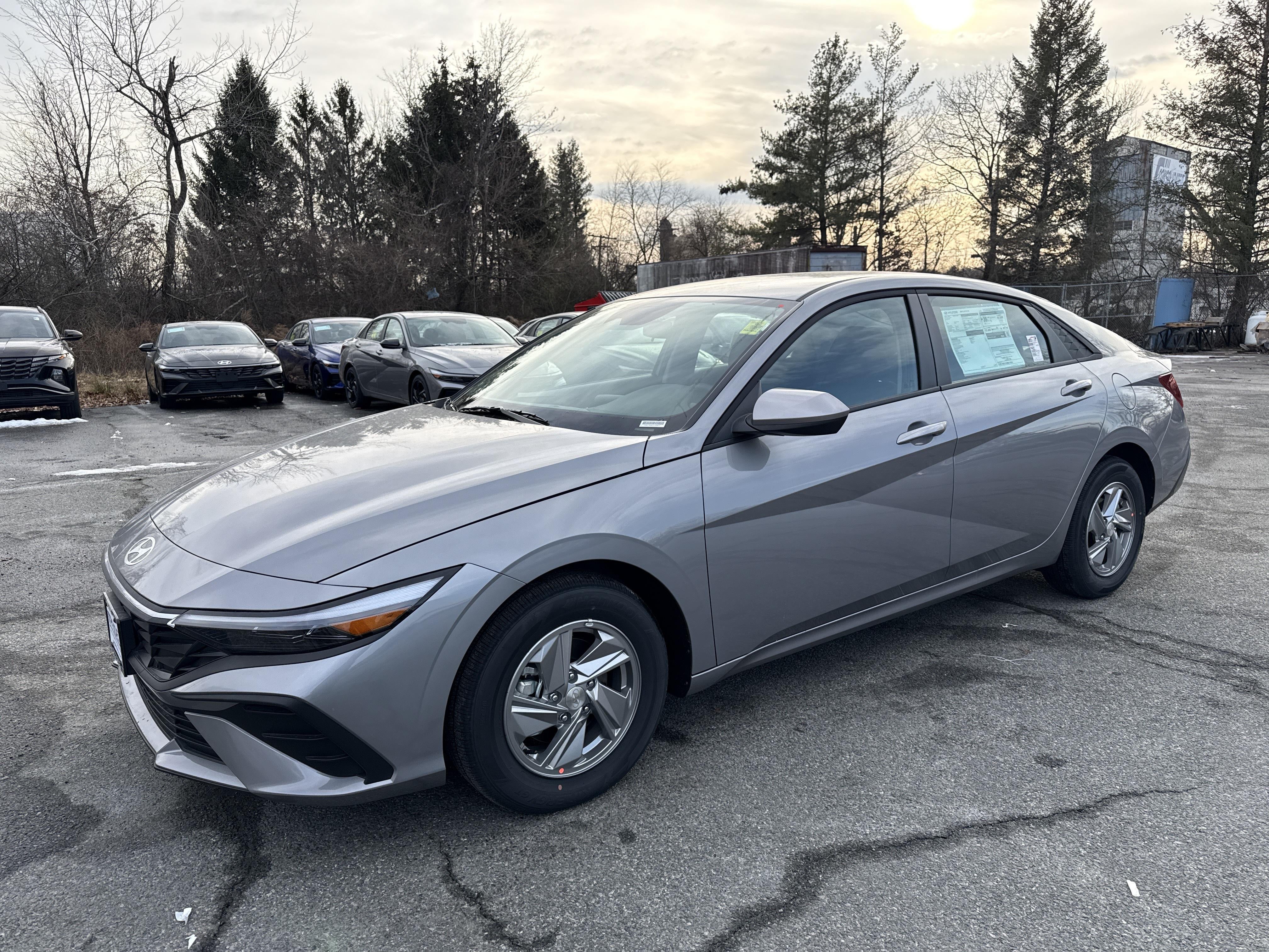 2026 Hyundai ELANTRA SE