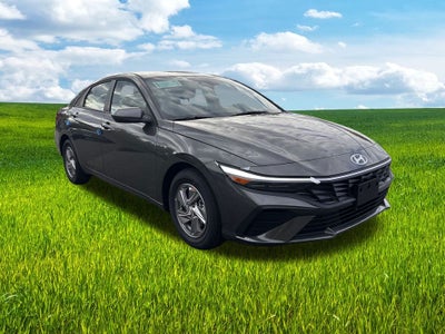 2026 Hyundai ELANTRA SE