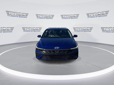 2025 Hyundai ELANTRA SE