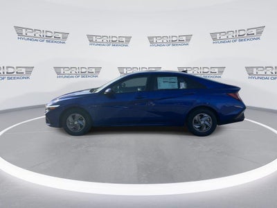2025 Hyundai ELANTRA SE