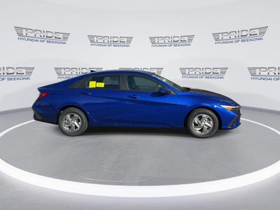 2025 Hyundai ELANTRA SE