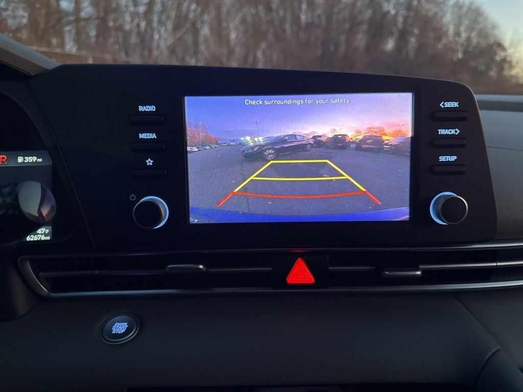 2023 Hyundai ELANTRA SEL