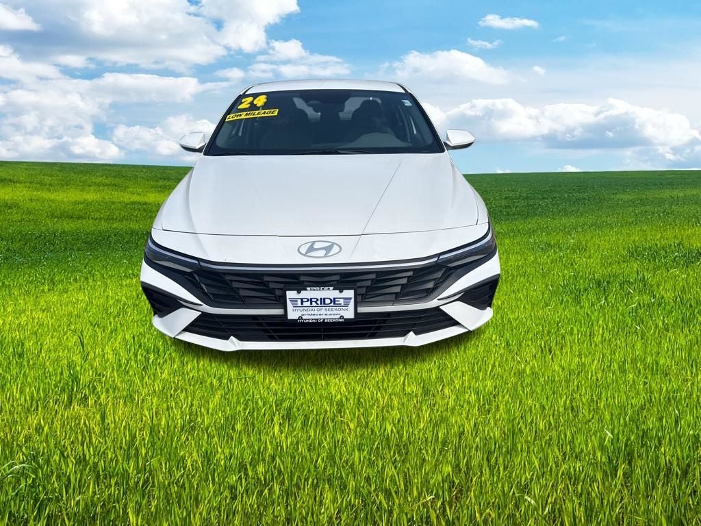 2024 Hyundai ELANTRA SEL