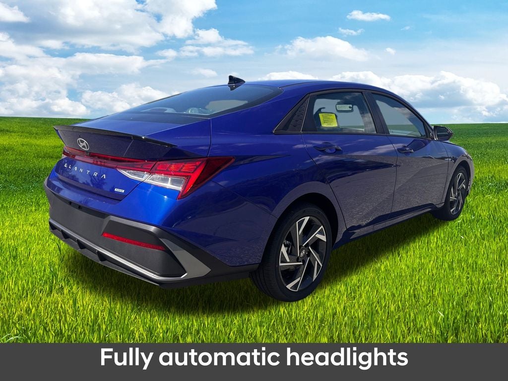 2025 Hyundai ELANTRA HYBRID SEL Sport