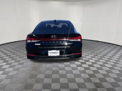 2023 Hyundai ELANTRA Limited