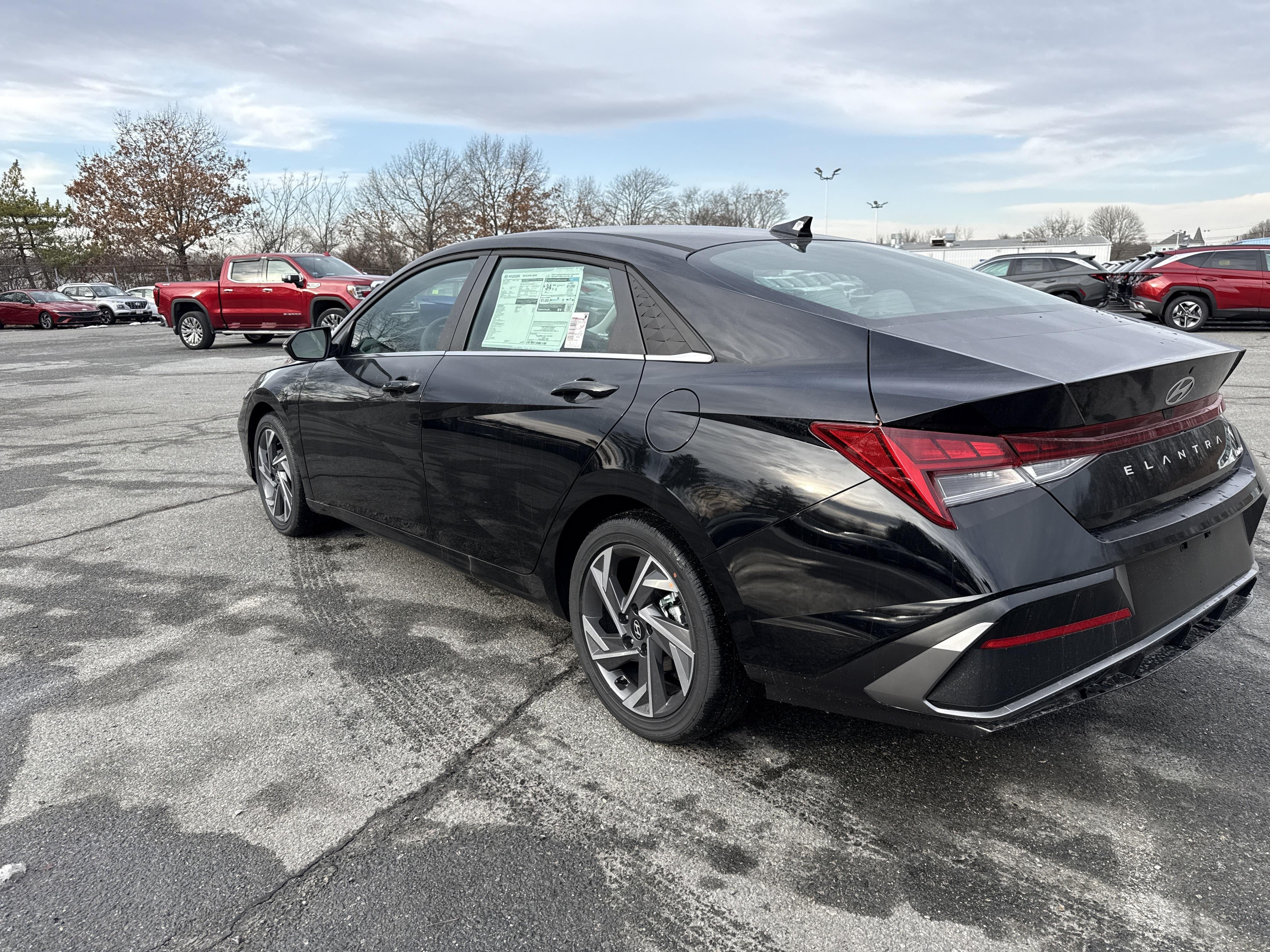 2026 Hyundai ELANTRA Limited