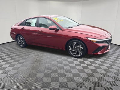 2024 Hyundai ELANTRA Limited