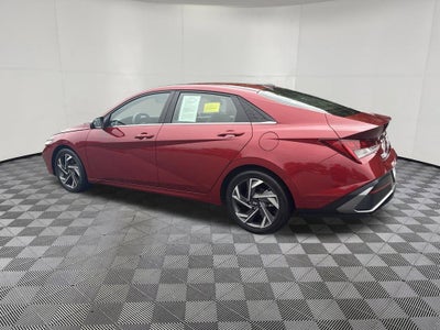 2024 Hyundai ELANTRA Limited