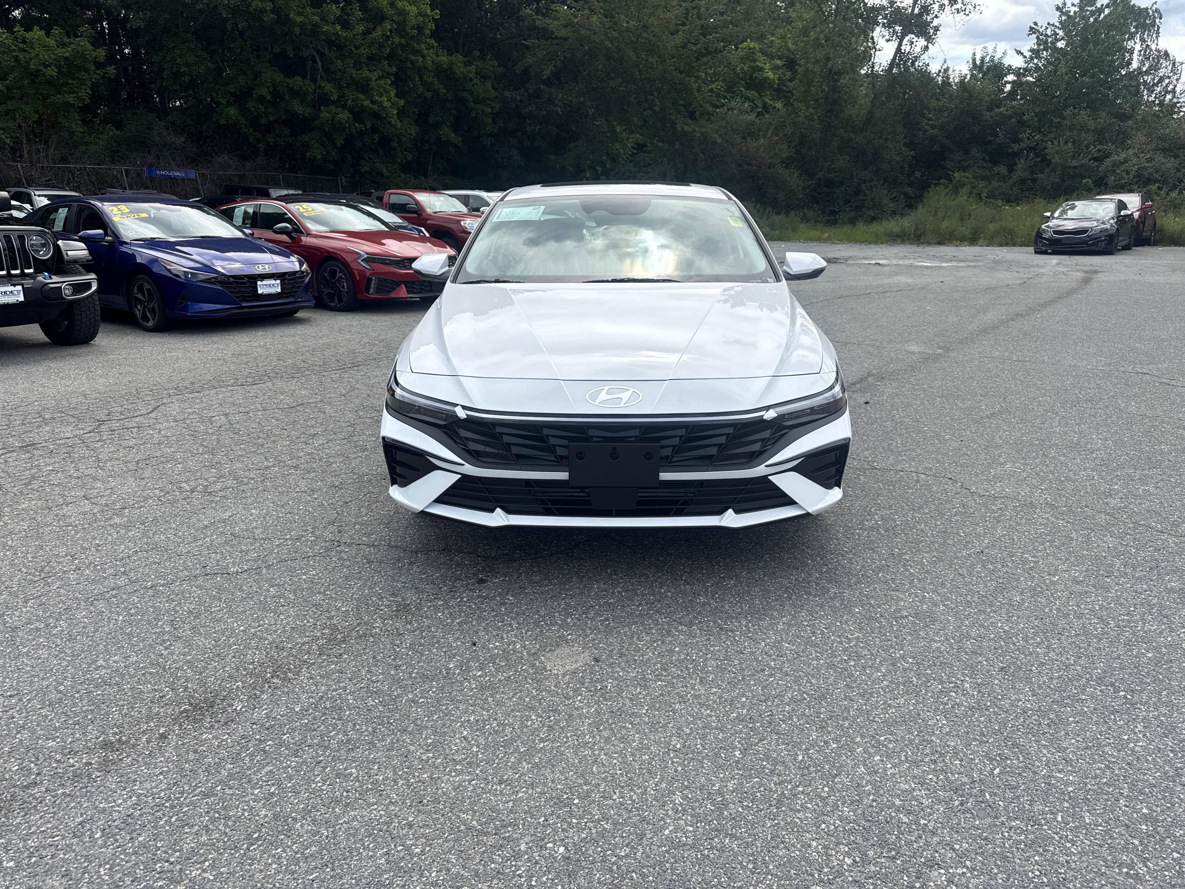 2026 Hyundai ELANTRA Limited