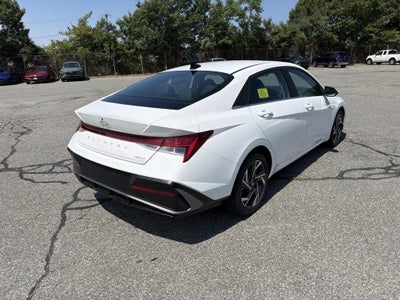 2026 Hyundai ELANTRA Limited
