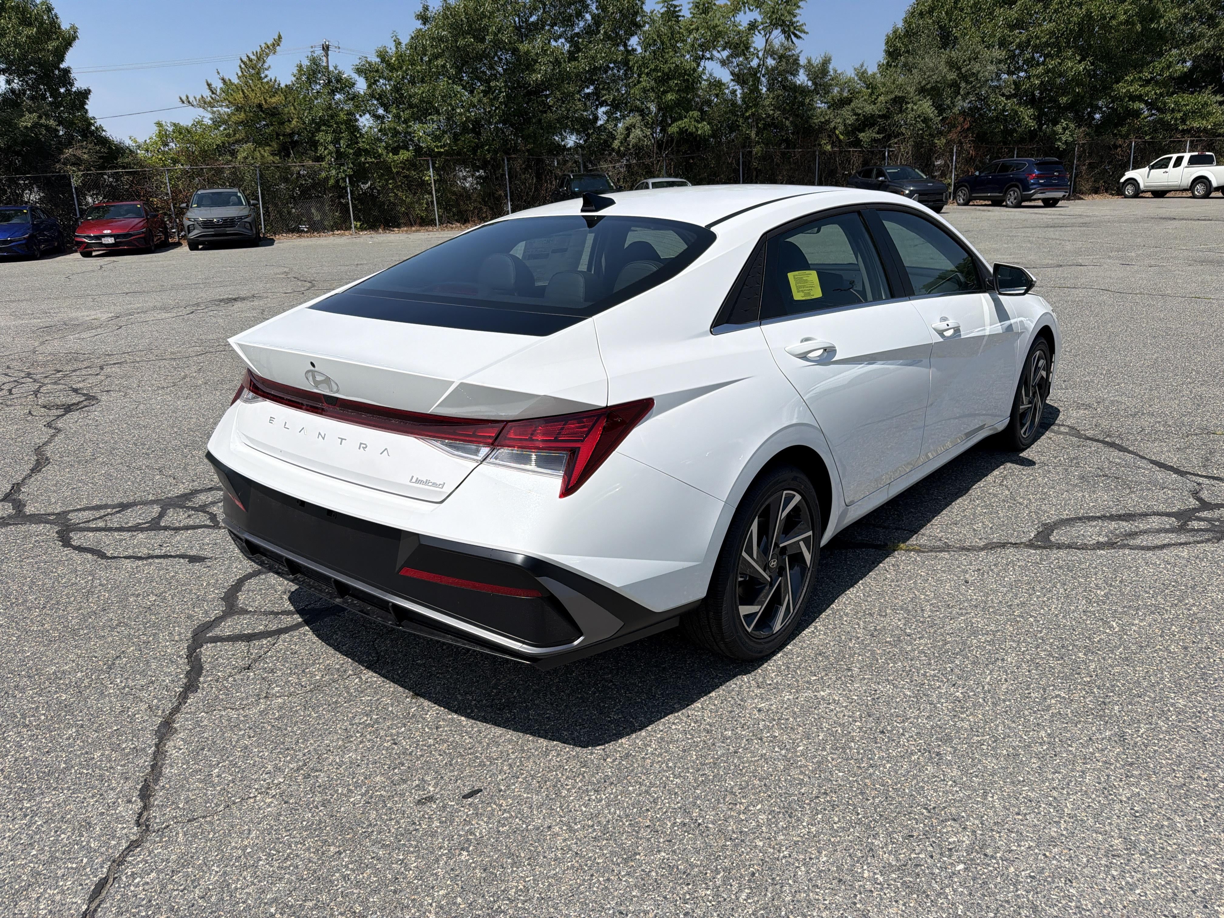 2026 Hyundai ELANTRA Limited