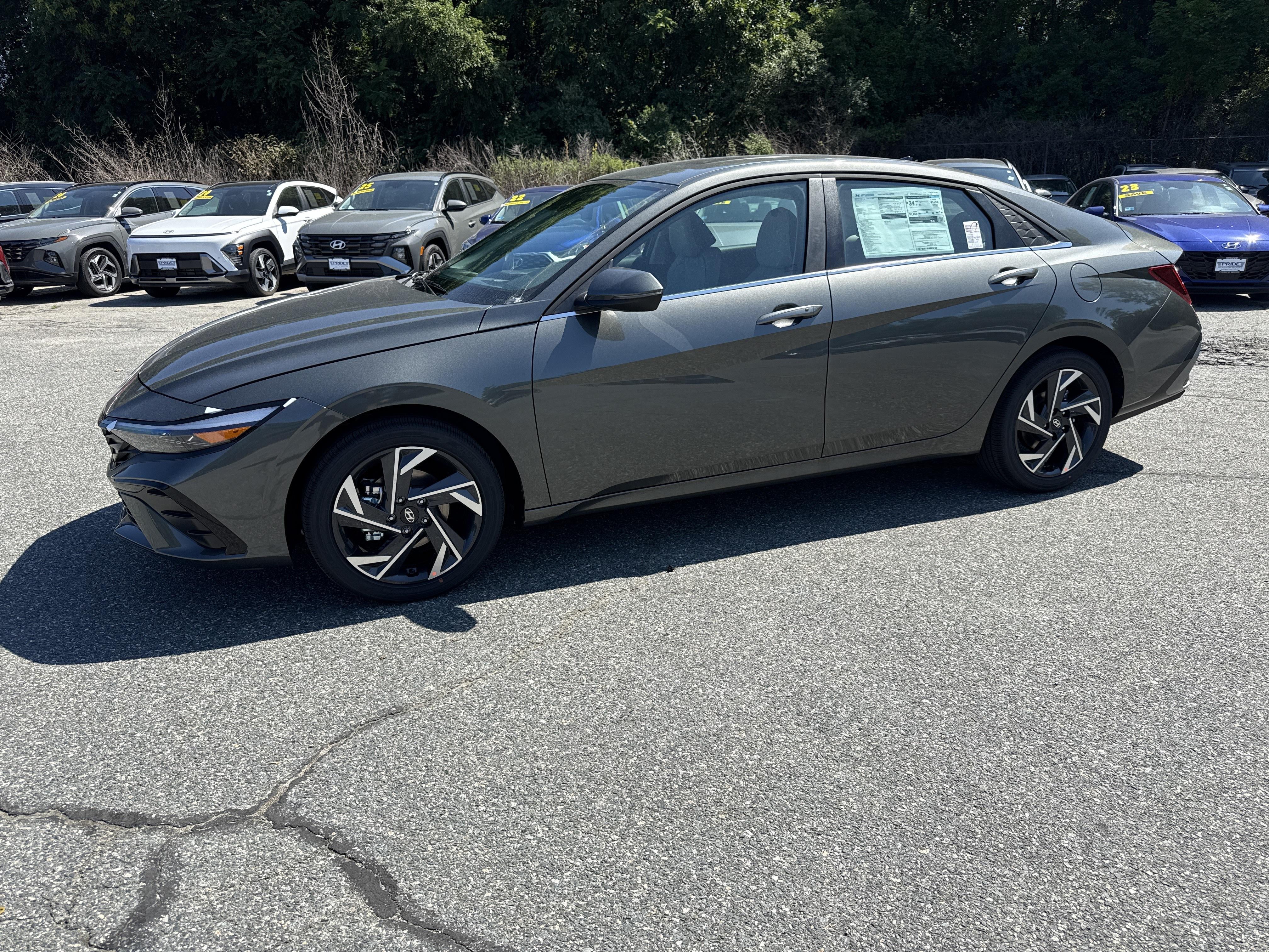2026 Hyundai ELANTRA Limited