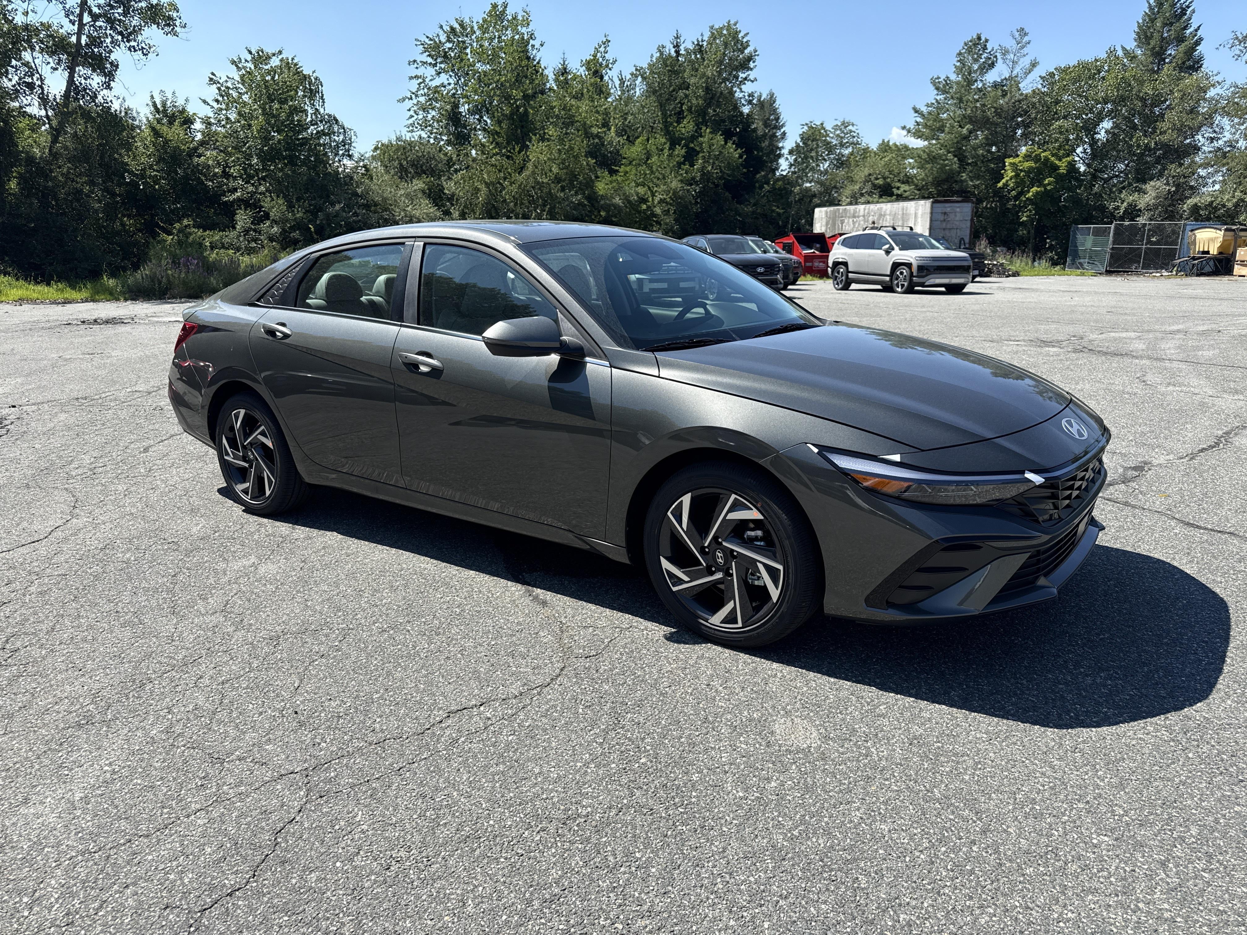 2026 Hyundai ELANTRA Limited