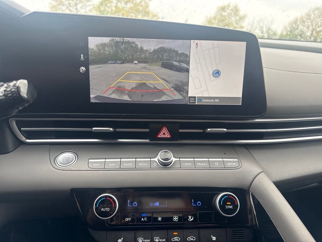 2023 Hyundai ELANTRA SEL