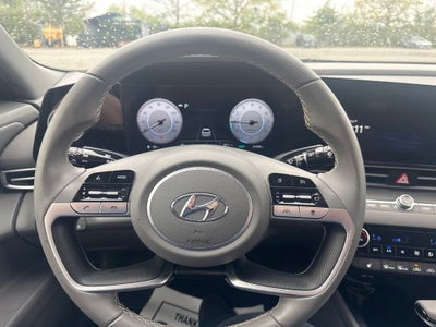 2023 Hyundai ELANTRA SEL