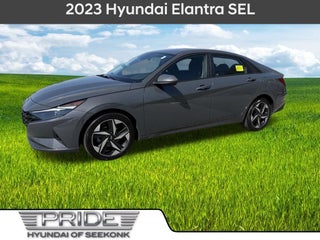 2023 Hyundai ELANTRA SEL