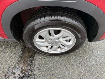 2025 Hyundai VENUE SE