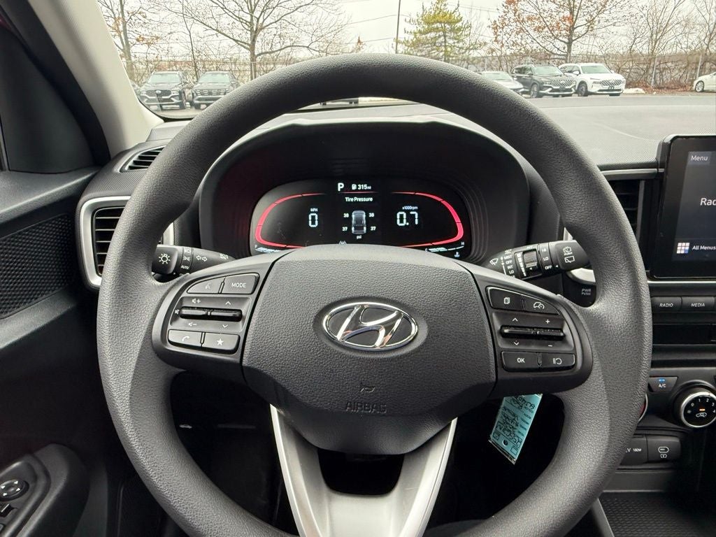 2025 Hyundai VENUE SE