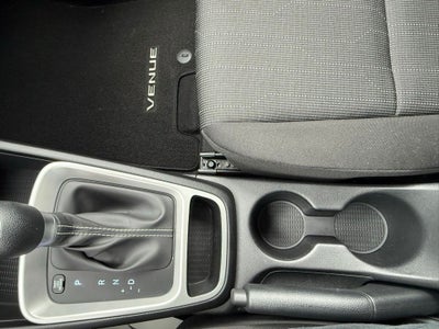 2025 Hyundai VENUE SE