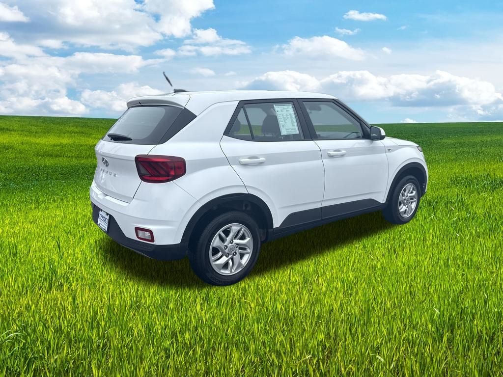 2026 Hyundai VENUE SE