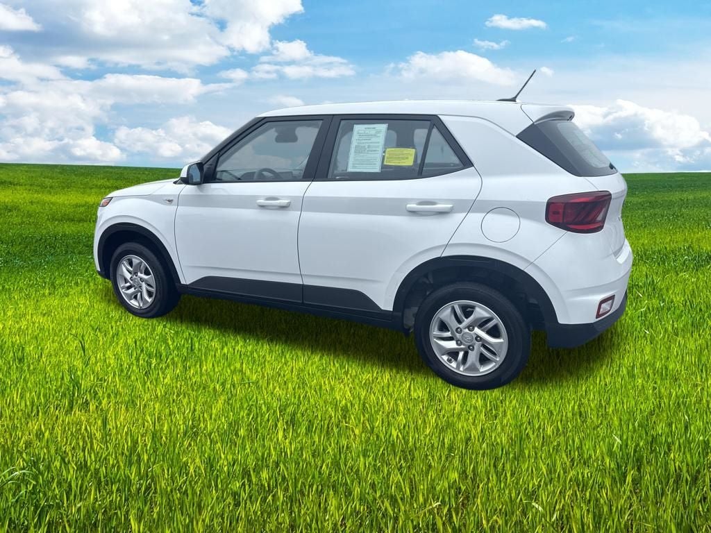 2026 Hyundai VENUE SE