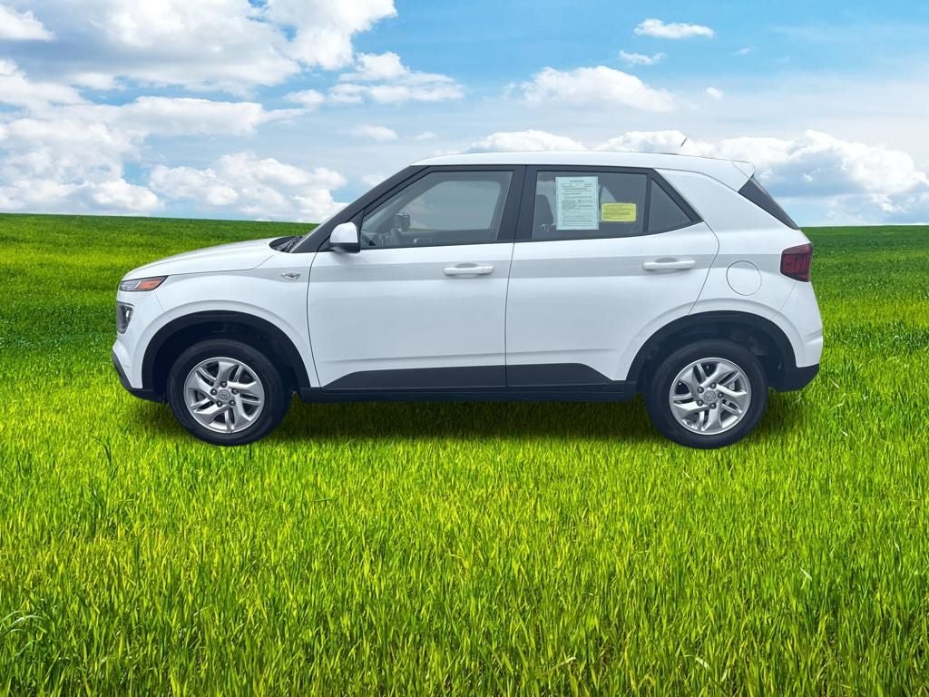 2026 Hyundai VENUE SE