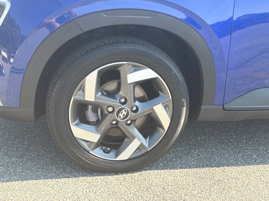 2023 Hyundai VENUE Limited