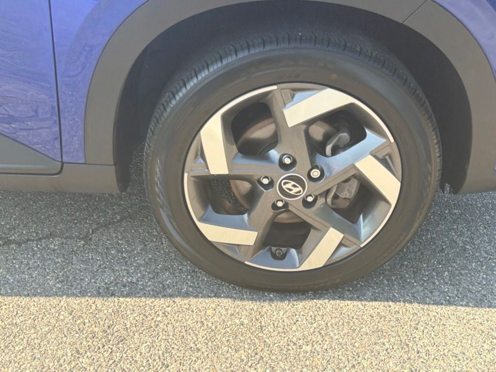 2023 Hyundai VENUE Limited
