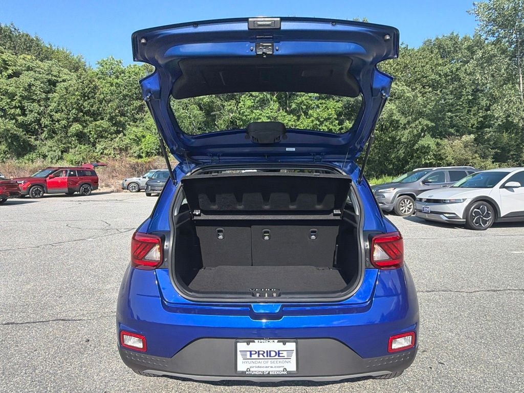 2023 Hyundai VENUE Limited