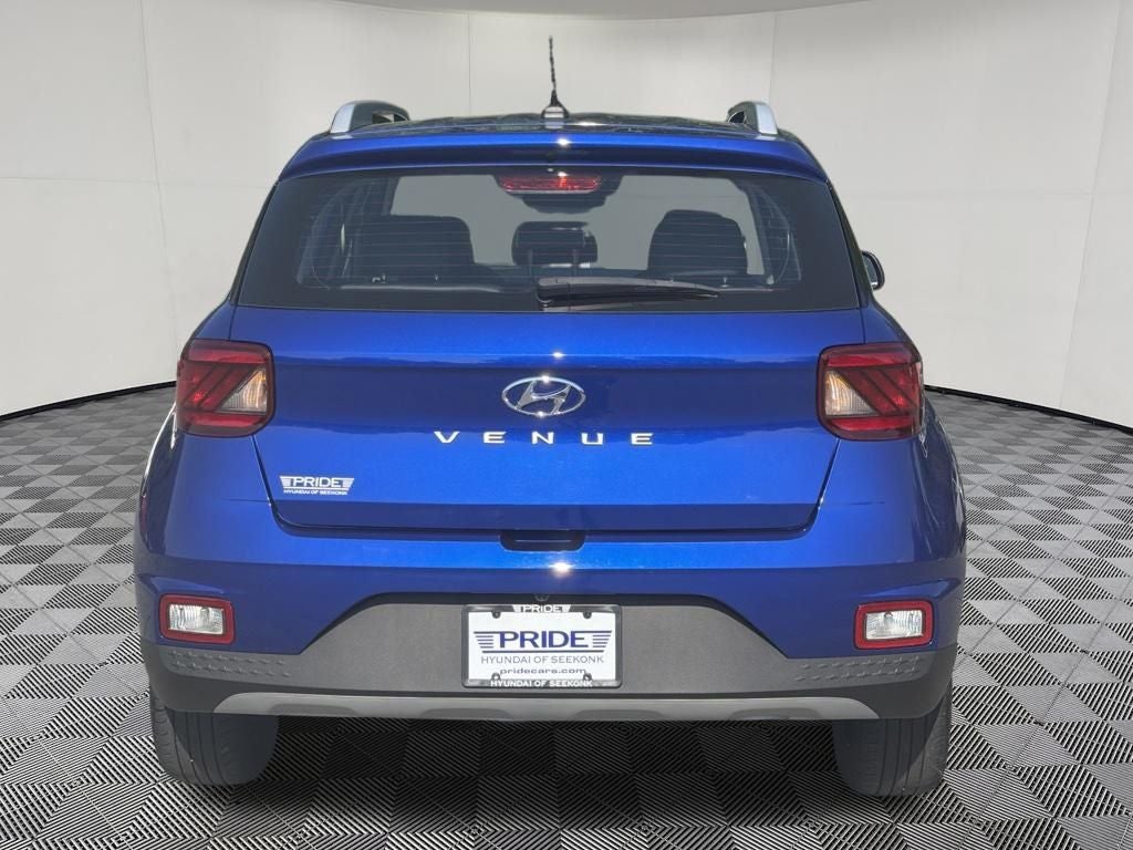 2023 Hyundai VENUE Limited