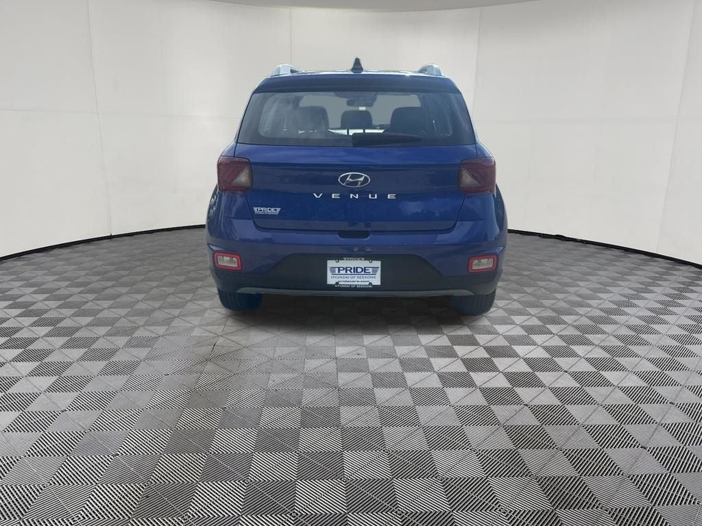 2022 Hyundai VENUE Limited