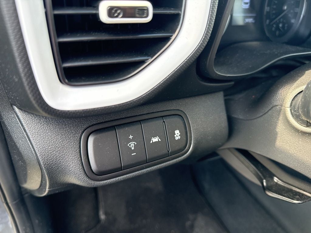 2022 Hyundai VENUE Limited