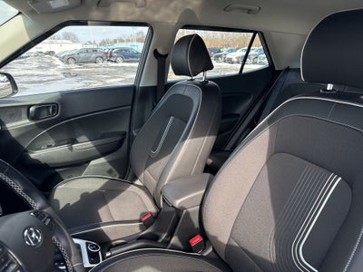 2022 Hyundai VENUE Limited