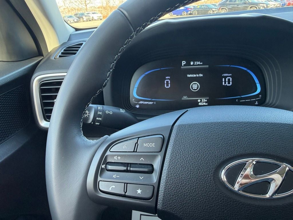 2026 Hyundai VENUE SEL