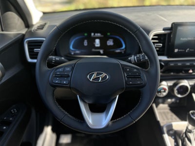 2026 Hyundai VENUE SEL