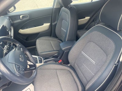 2023 Hyundai VENUE Limited