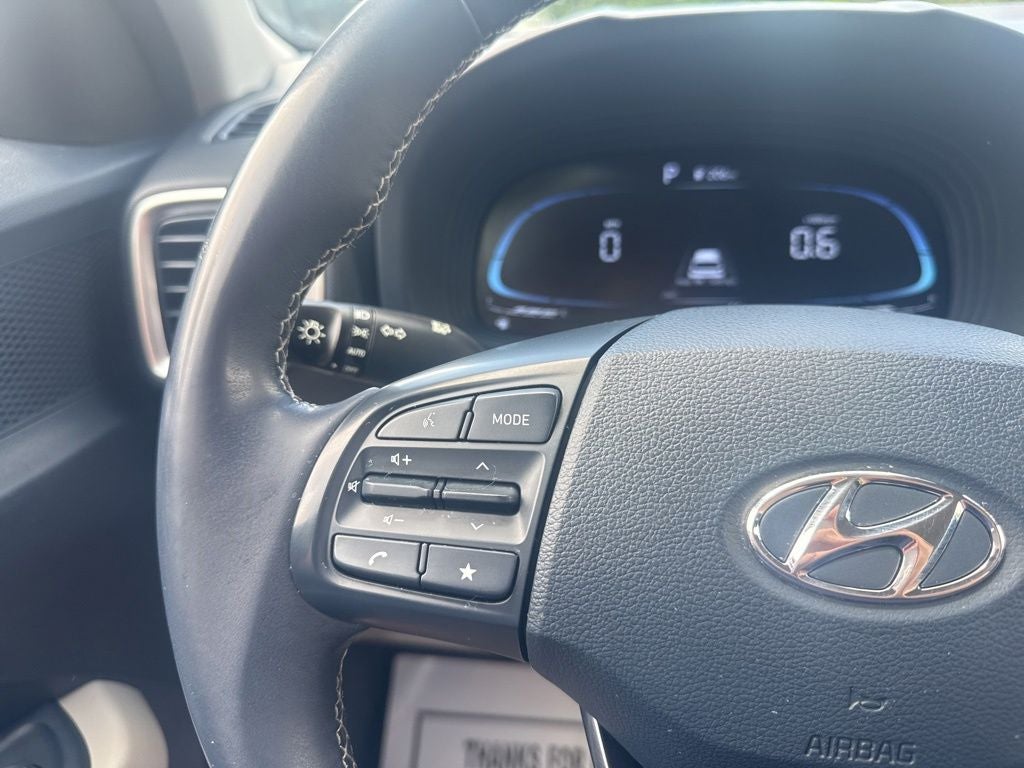 2023 Hyundai VENUE Limited