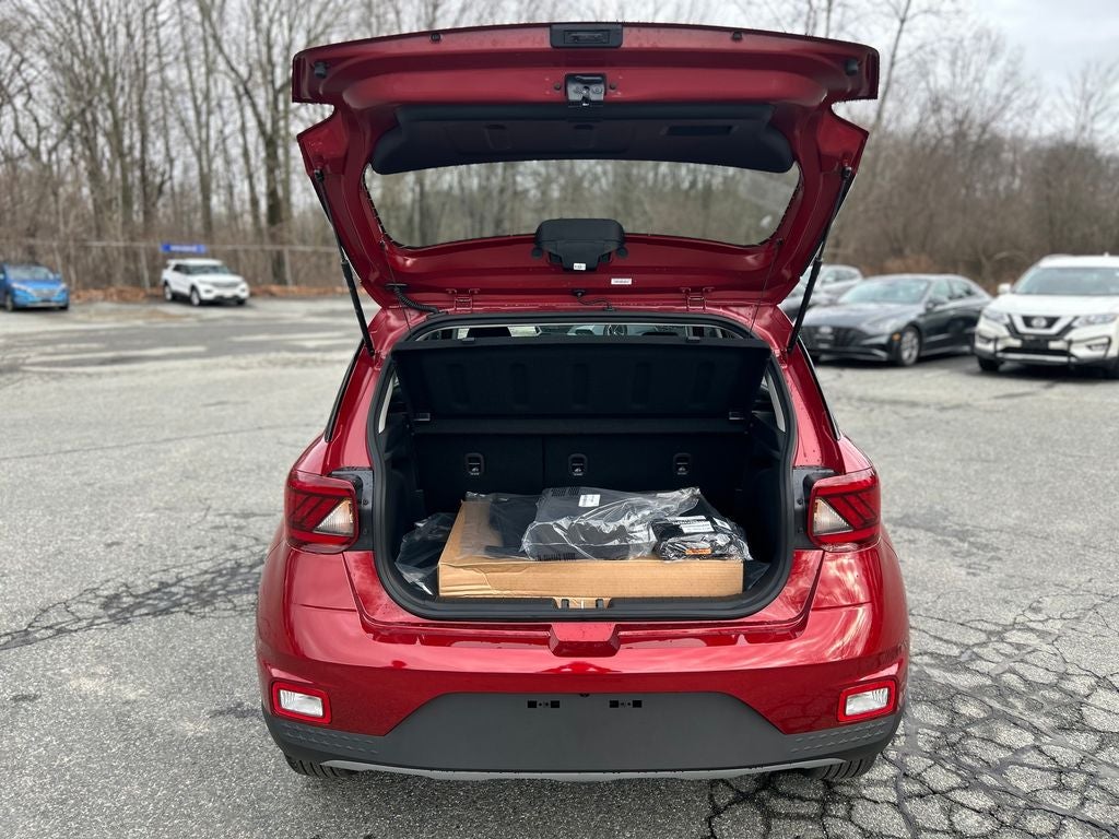 2025 Hyundai VENUE Limited