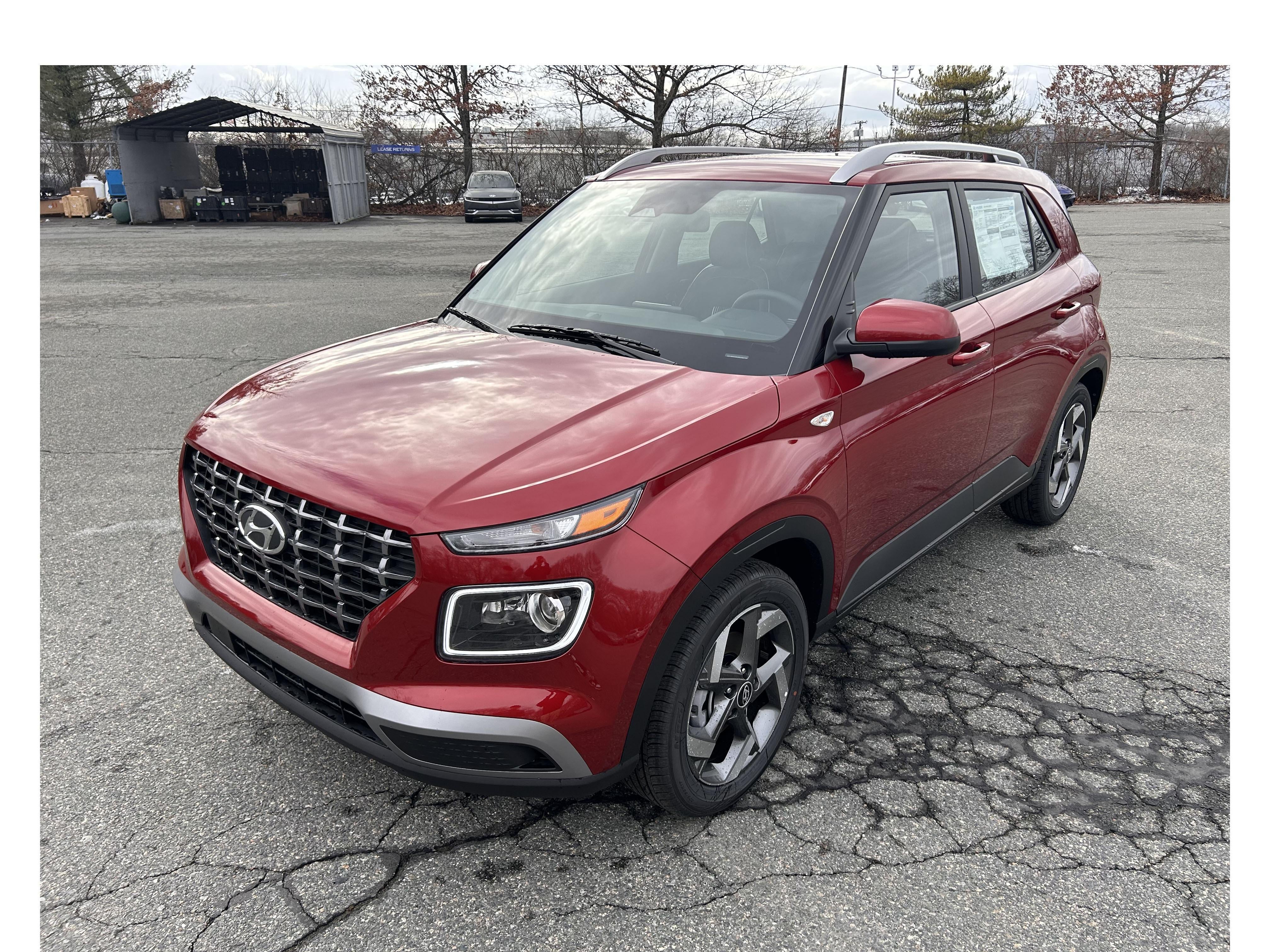 2025 Hyundai VENUE Limited