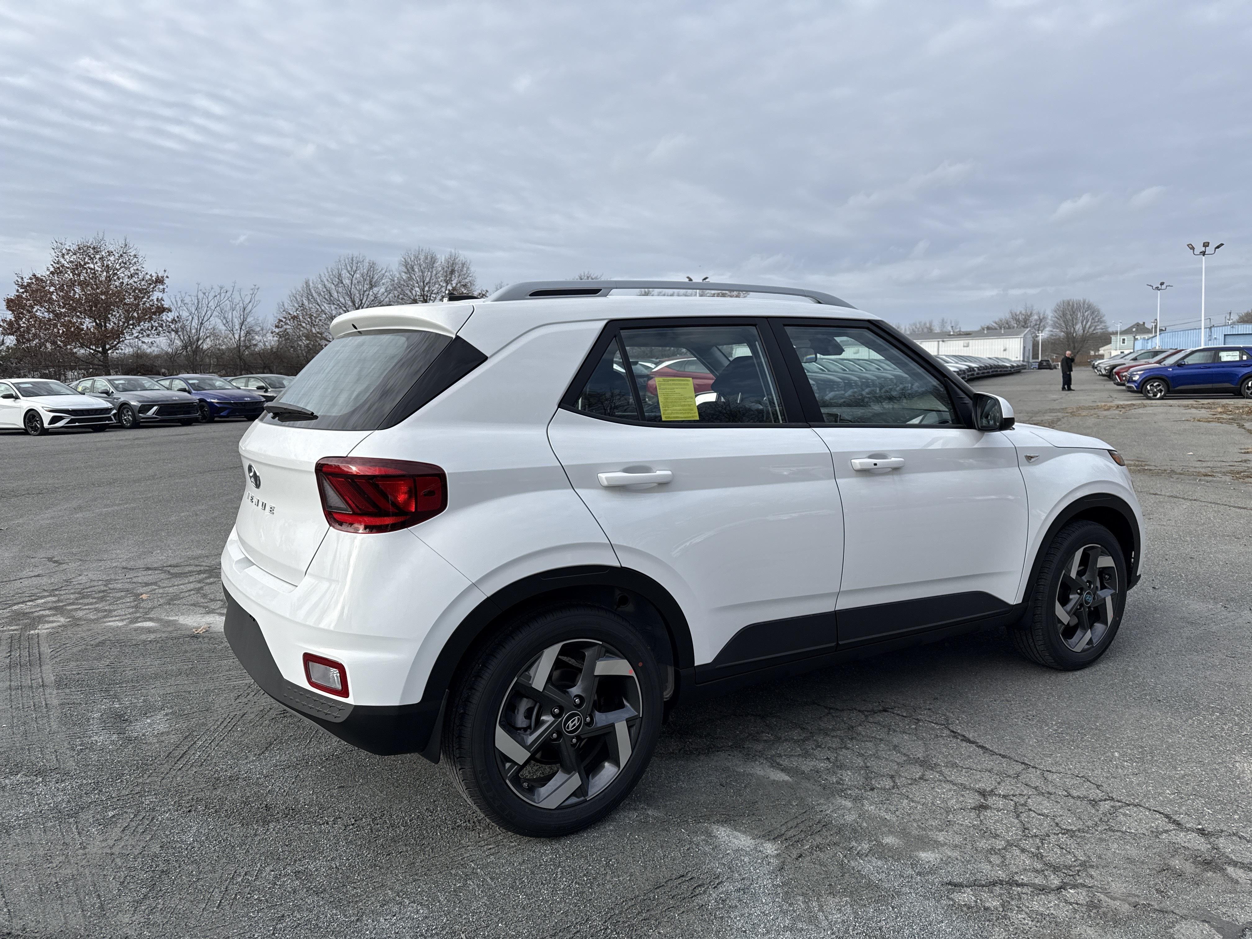 2026 Hyundai VENUE SEL